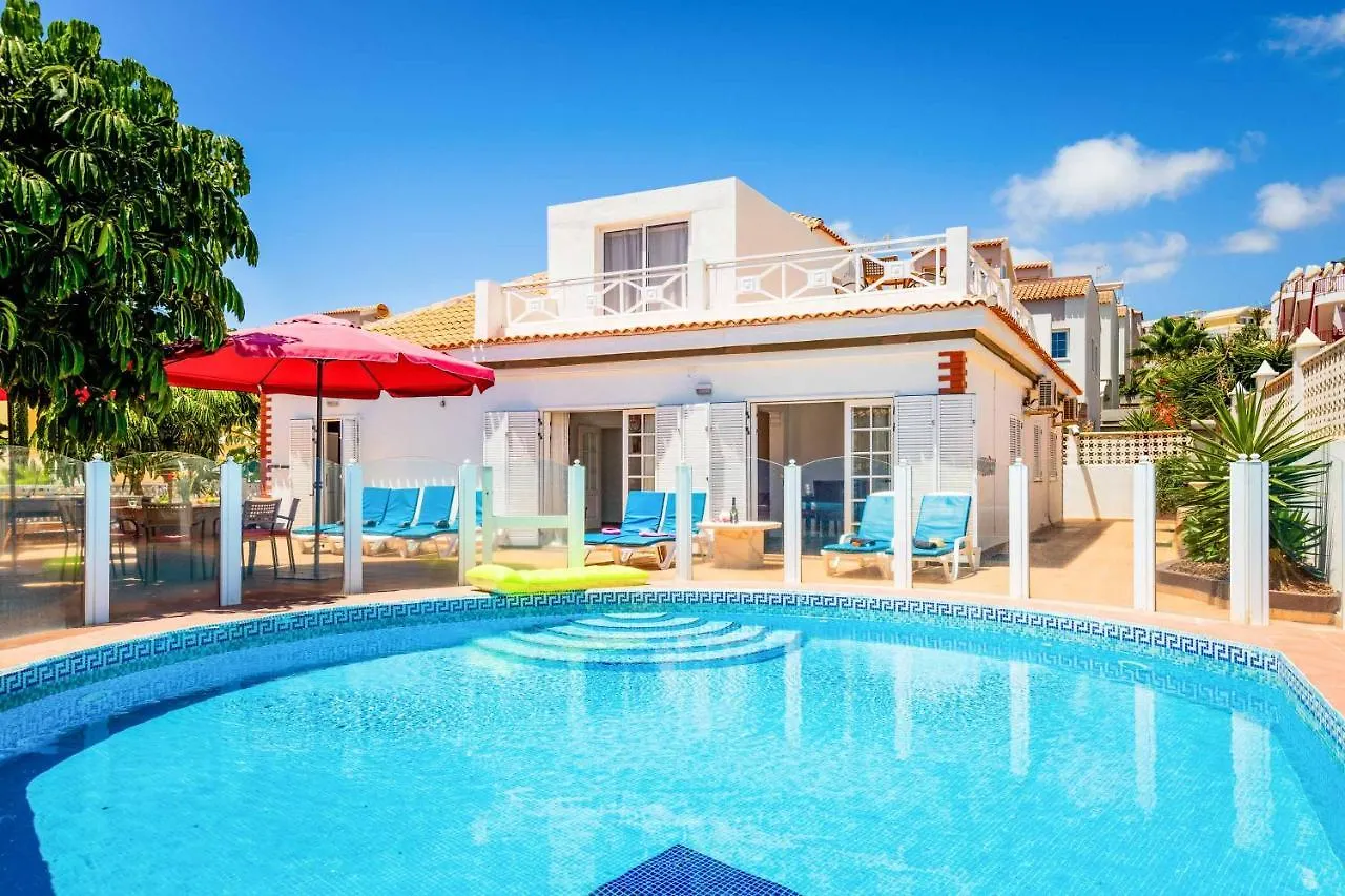 Villa Lory Callao Salvaje 0*,