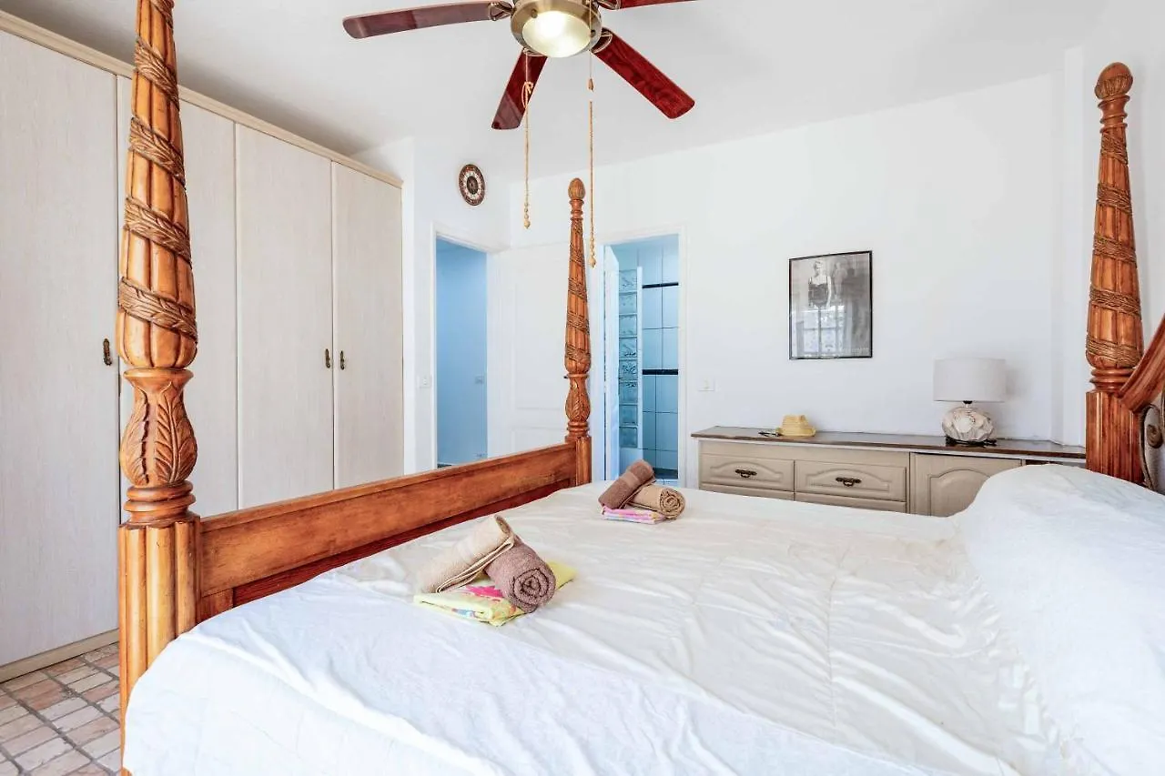 Villa Lory Callao Salvaje 0*,